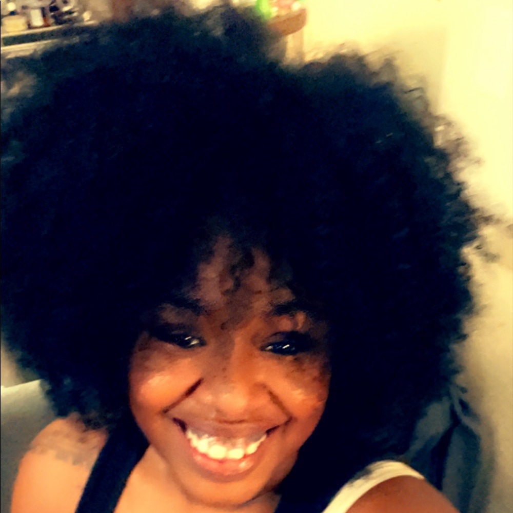 Meet your Posher, Essence